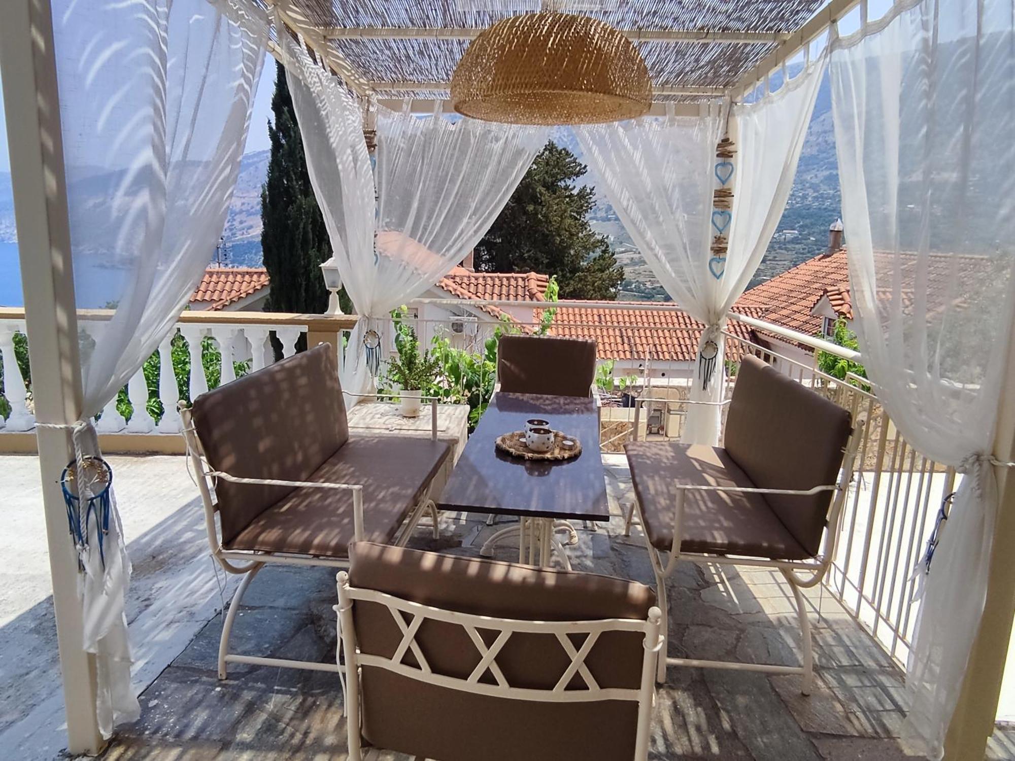 Villa Irene Zola Экстерьер фото